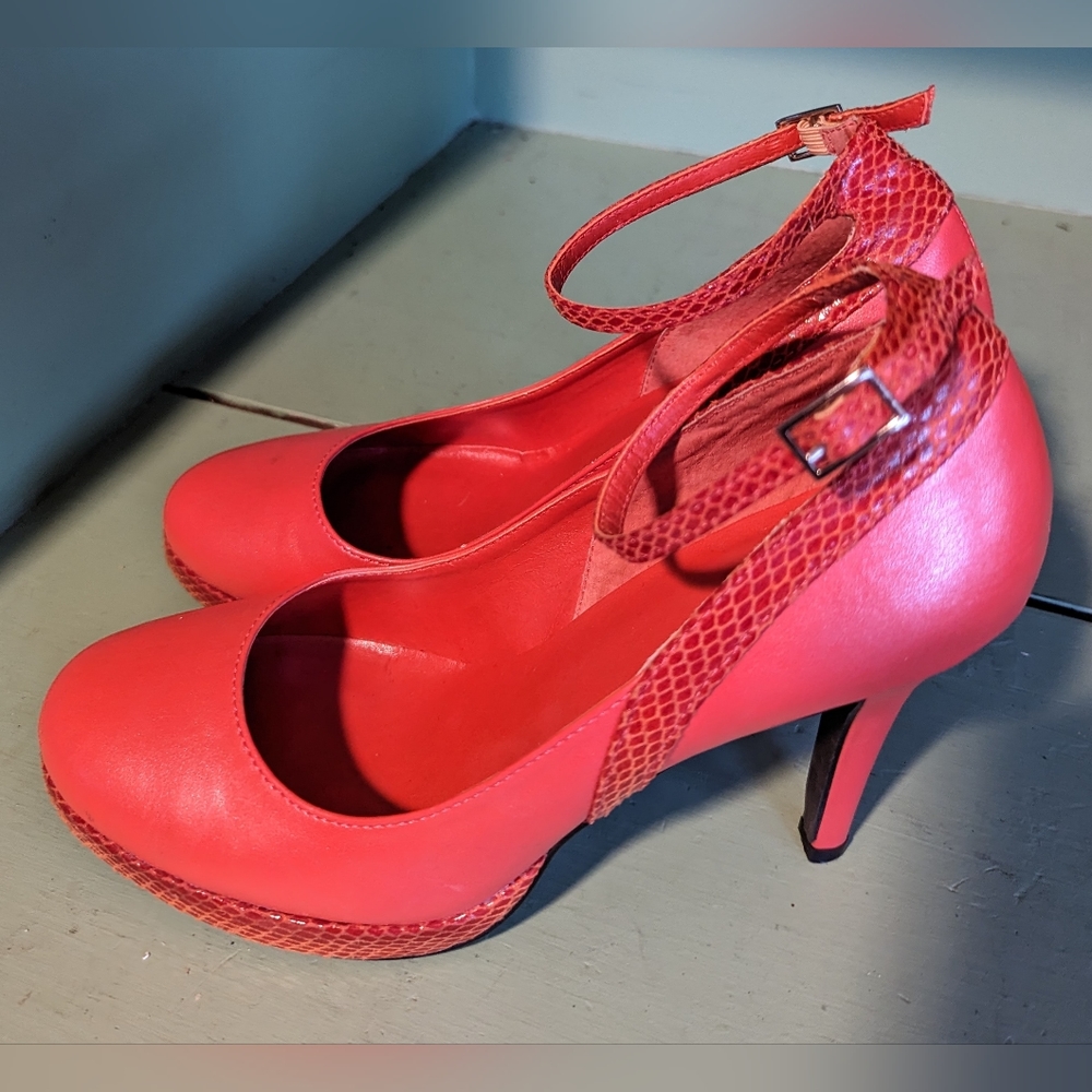 Bijou New York Red Faux Snake Embossed Heels, Pumps, Size 8M